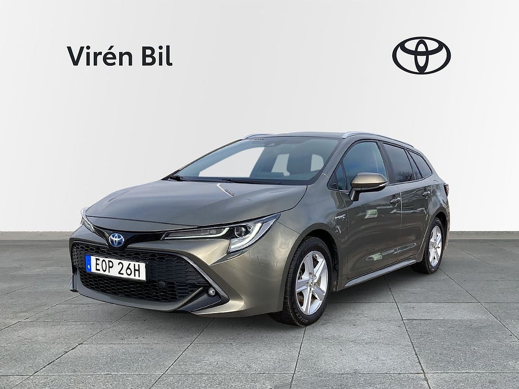 Toyota Corolla Touring Sports Hybrid 1,8 Style (Vinterhjul+Motorv+Drag)