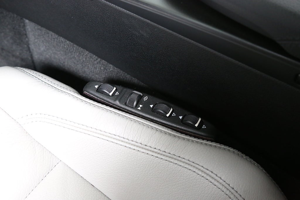 Mercedes-Benz E 250 CDI Coupé BlueEFFICIENCY 5G-Tronic 204hk