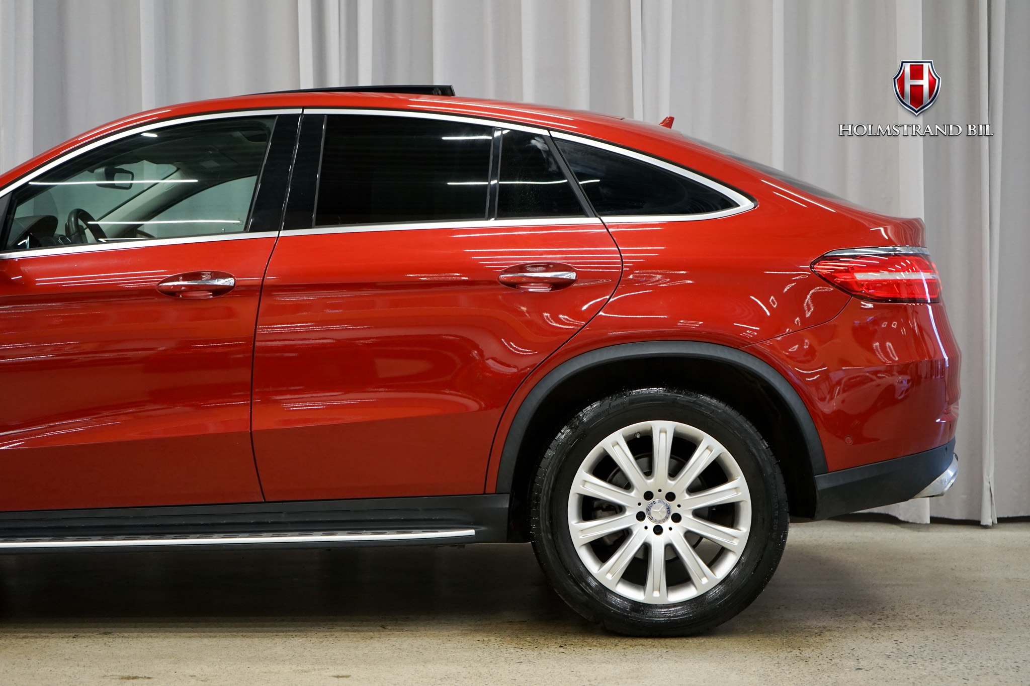 Mercedes-Benz GLE 2016, bild 7/47
