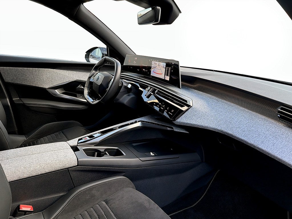 Bild på Peugeot 3008 GT Hybrid 145hk Aut - B-KAMERA, CARPLAY