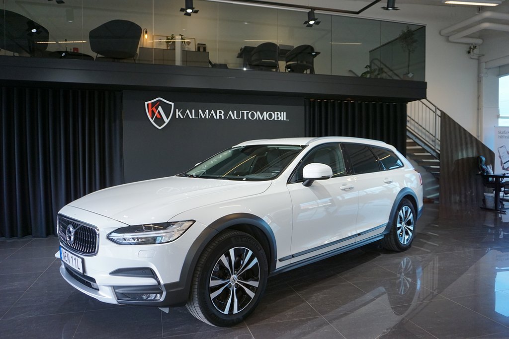 Volvo V90 Cross Country D4 AWD Geartronic Momentum 190hk 