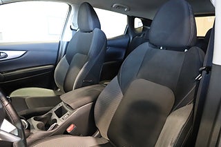 SUV Nissan Qashqai 12 av 25