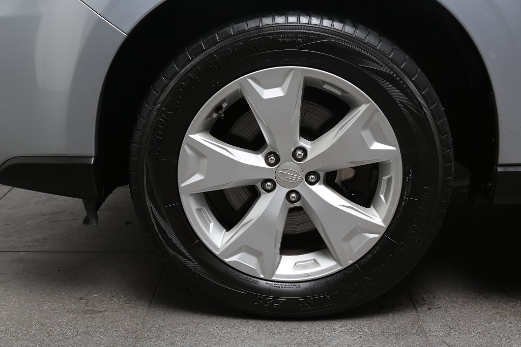 Subaru Forester 2,0D 147hk XS 4WD 1ägare Extraljus P-Värmare 2014