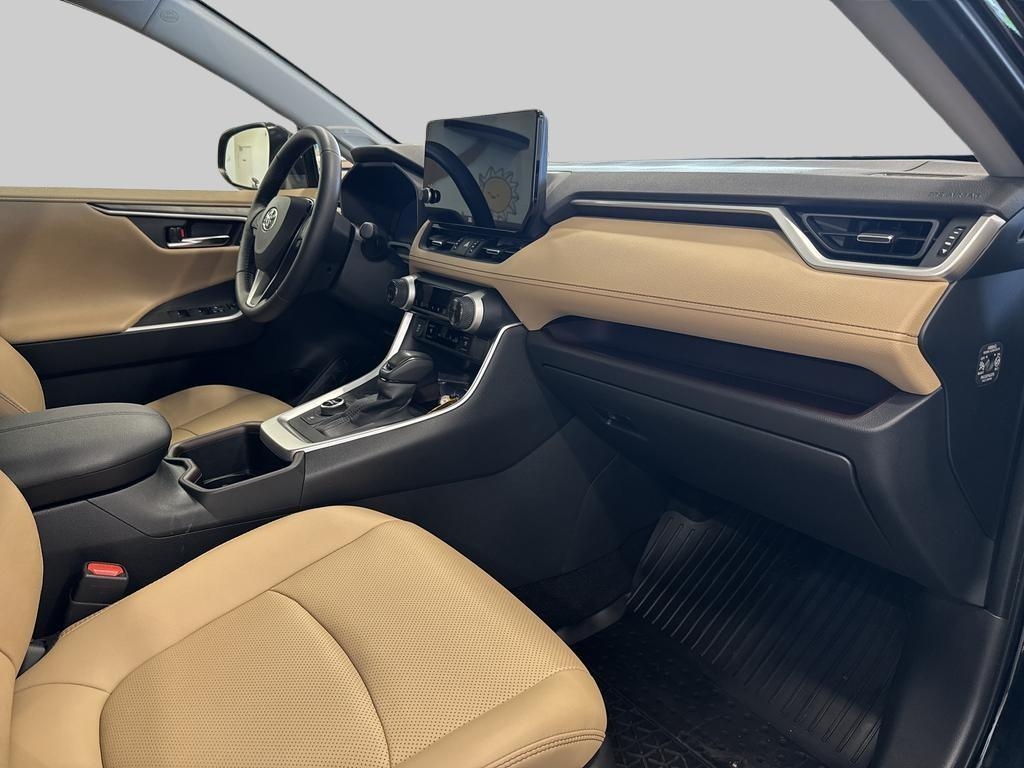 Toyota RAV4 2025, bild 7/47