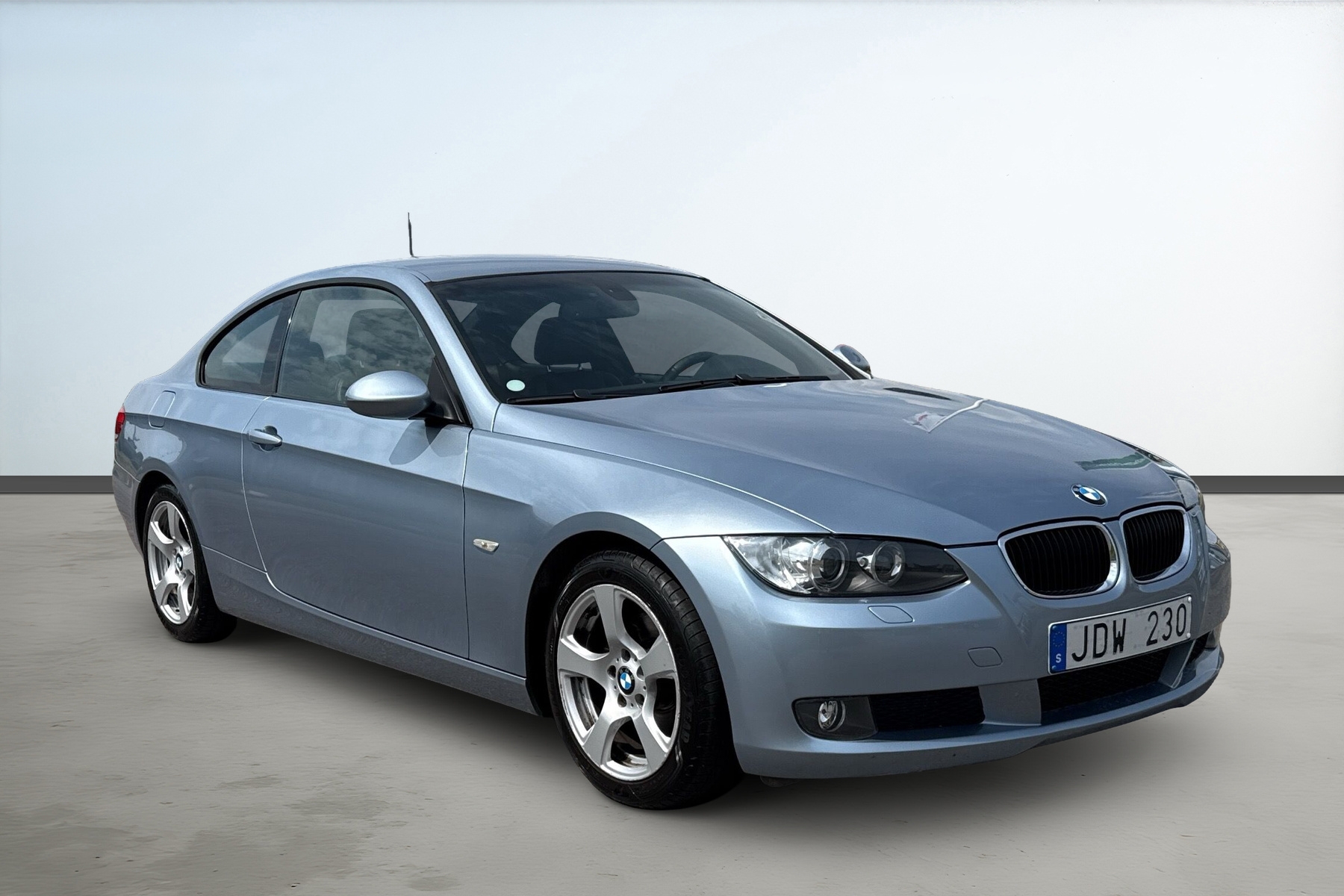 BMW 320 d Coupé Mint Condition 2009, kuva 7/45