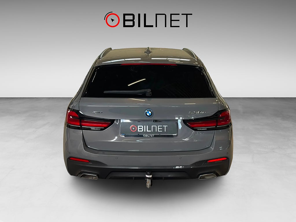 BMW 530e xDrive Touring Aut Värmare M-Sport Pano Elstolar Drag