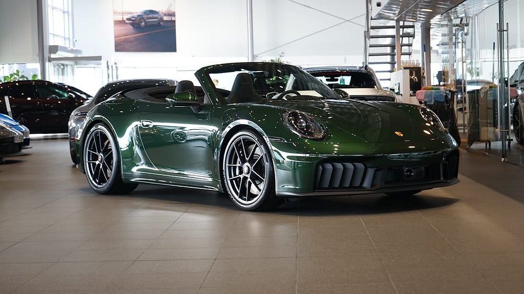 Porsche 911 Carrera GTS Cabriolet