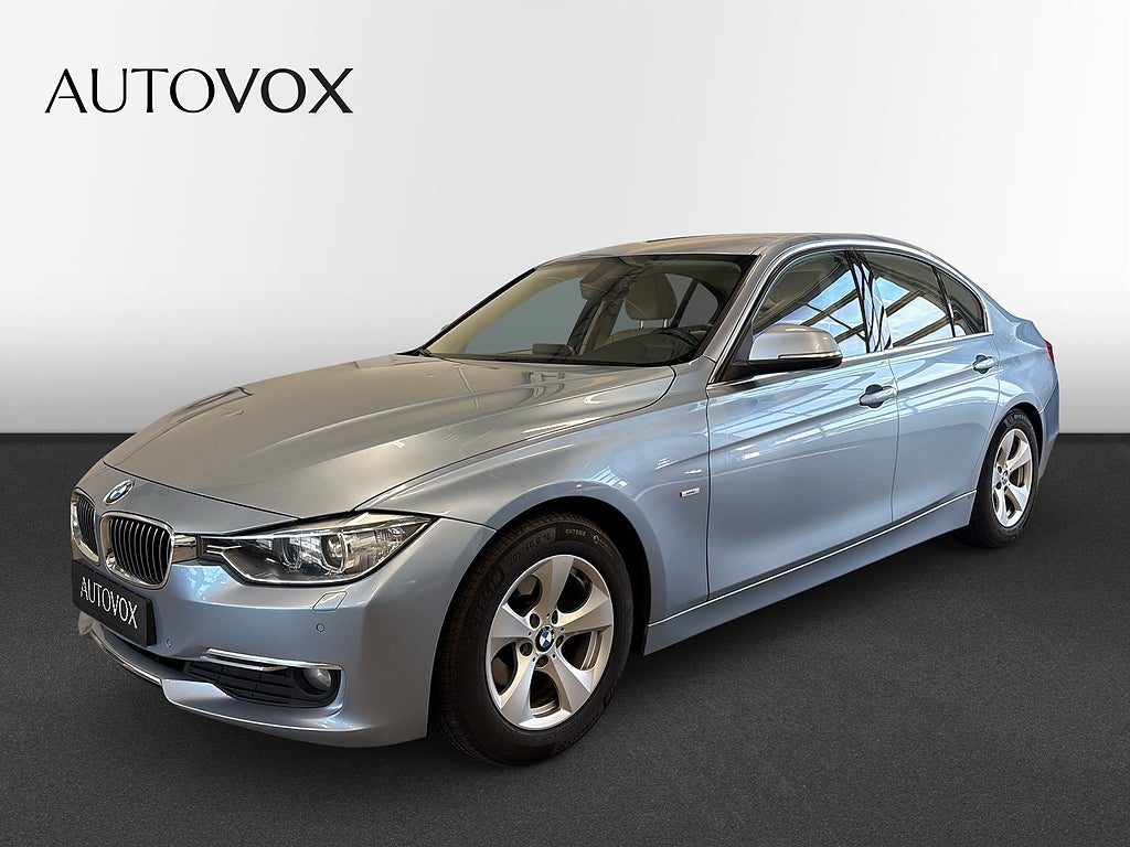 BMW 320 d Sedan Steptronic Luxury Line Helskinn, Sport