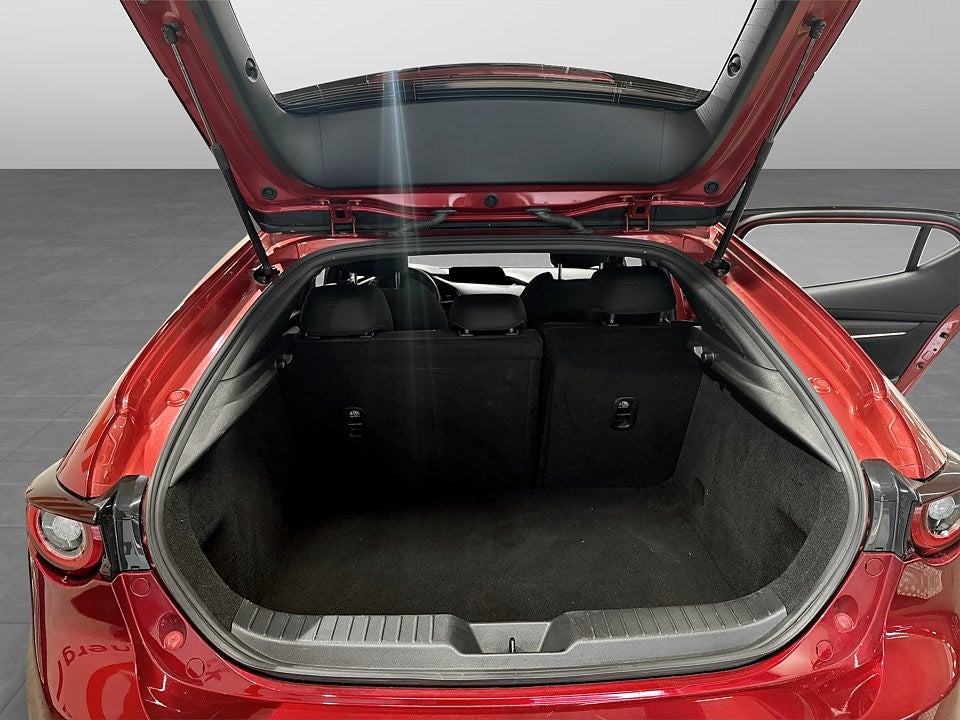 Bild på Mazda 3 Sky 2.0 SKYACTIV-G 150hk Aut - B-KAMERA, CARPLAY