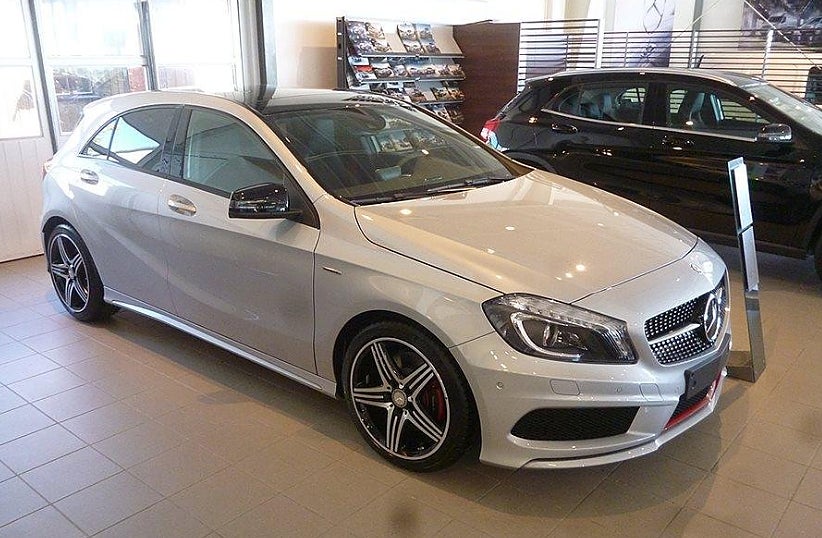 Mercedes-Benz A 250 4MATIC 7G-DCT AMG Line, Sport Edition 