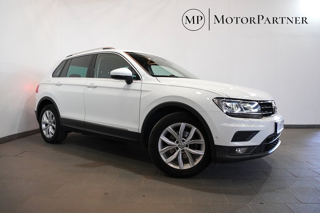 Volkswagen Tiguan 1.4 TSI 4Motion Kamera Drag Värmare 