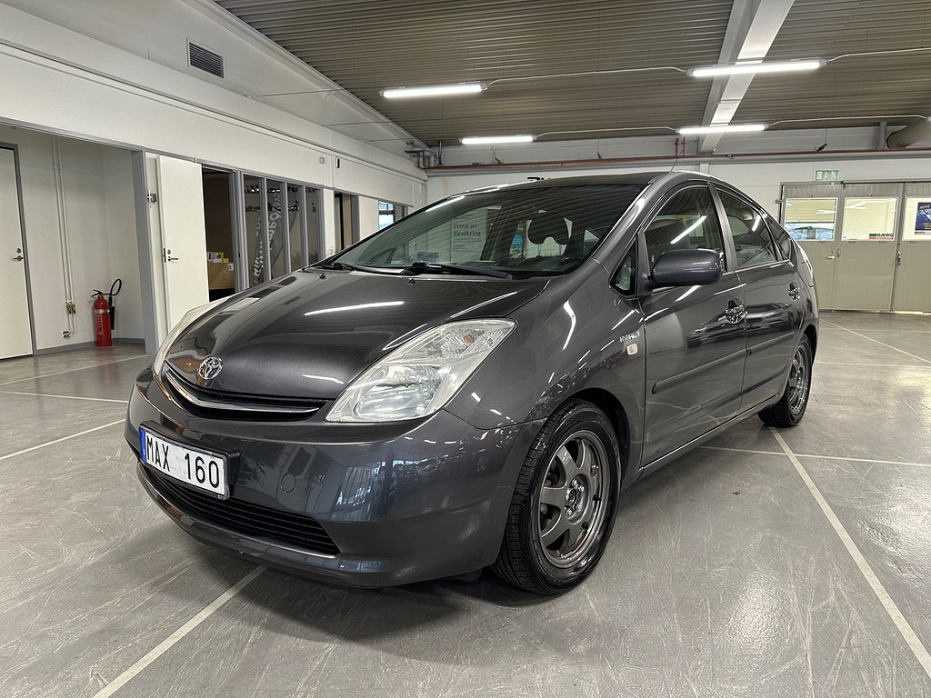 Toyota Prius 1.5 VVT-i + 3CM CVT Euro 4 Nyservad 