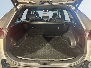 Toyota RAV4 Hybrid AWD Drag 360° JBL Skinn Mvärm SoV