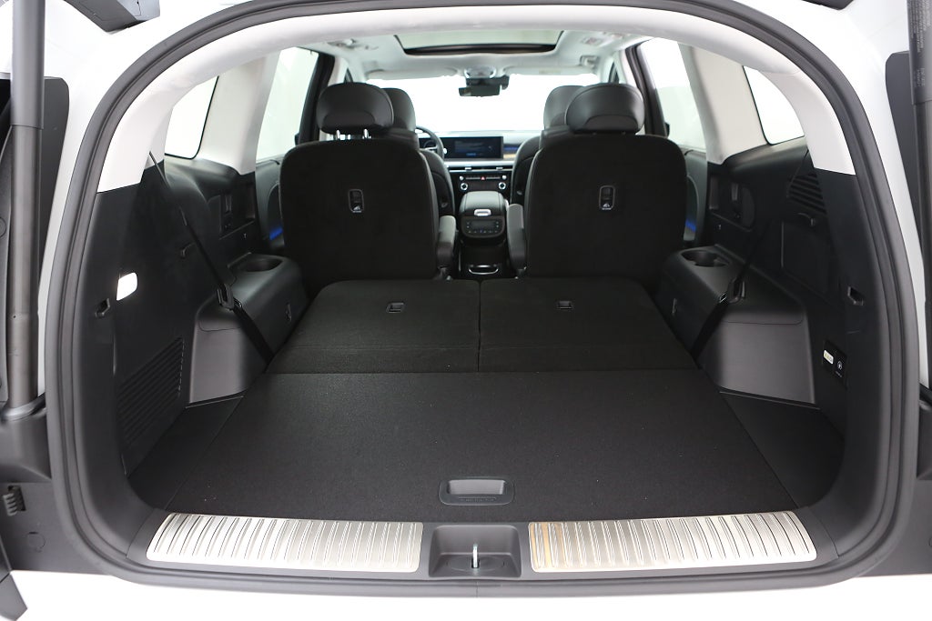 Hyundai IONIQ 9 6-sits AWD 110kWh Performance Calligraphy - fd. demobil 2025