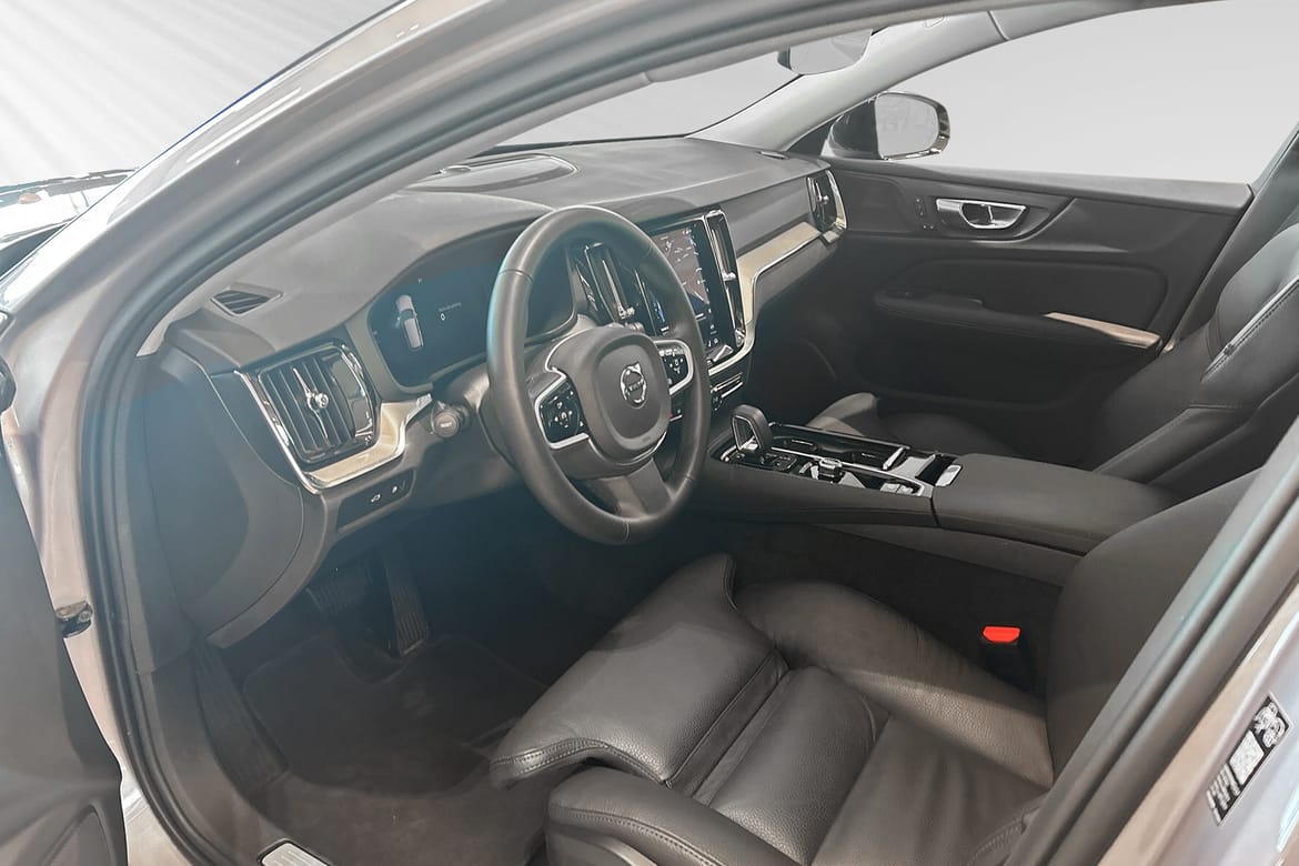 Volvo V60 2026, bild 7/10