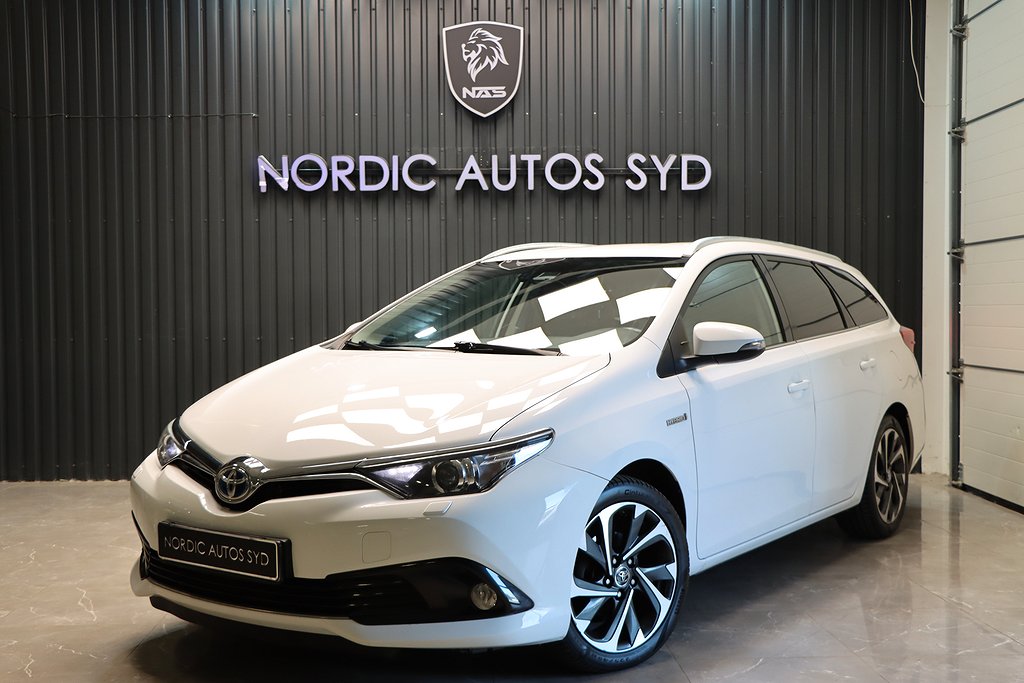 Toyota Auris Touring Sports / Hybrid / e-CVT / Active Plus