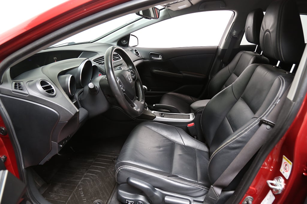 Honda Civic Tourer 1,6 i-DTEC Executive Skinn Kamera Värmare Drag