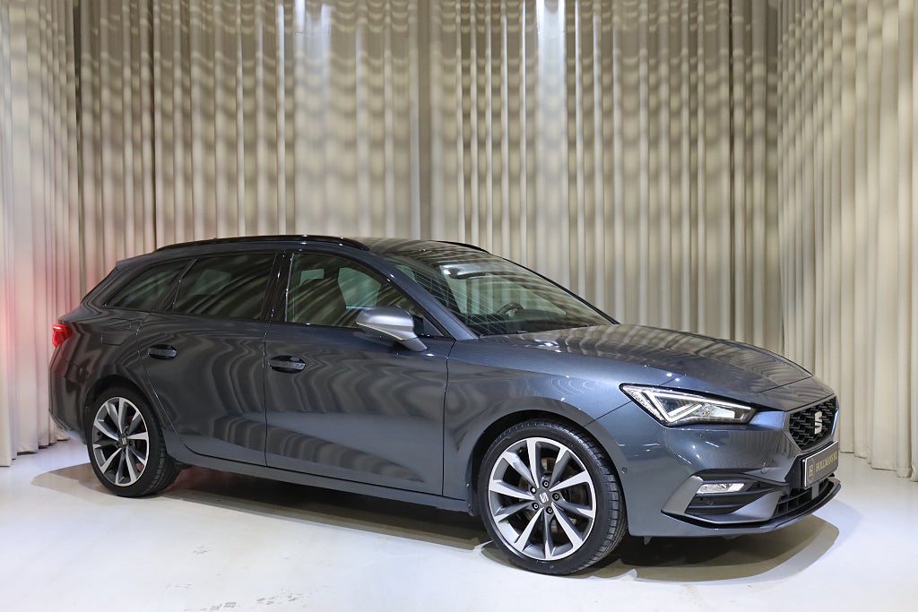 Seat Leon Sportstourer 1.5 eTSI 150HK FR Cockpit Navi V-Hjul