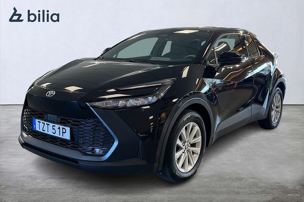 Toyota C-HR 2,0 Laddhybrid FWD Active Navi Värmare