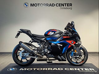 BMW M1000RR