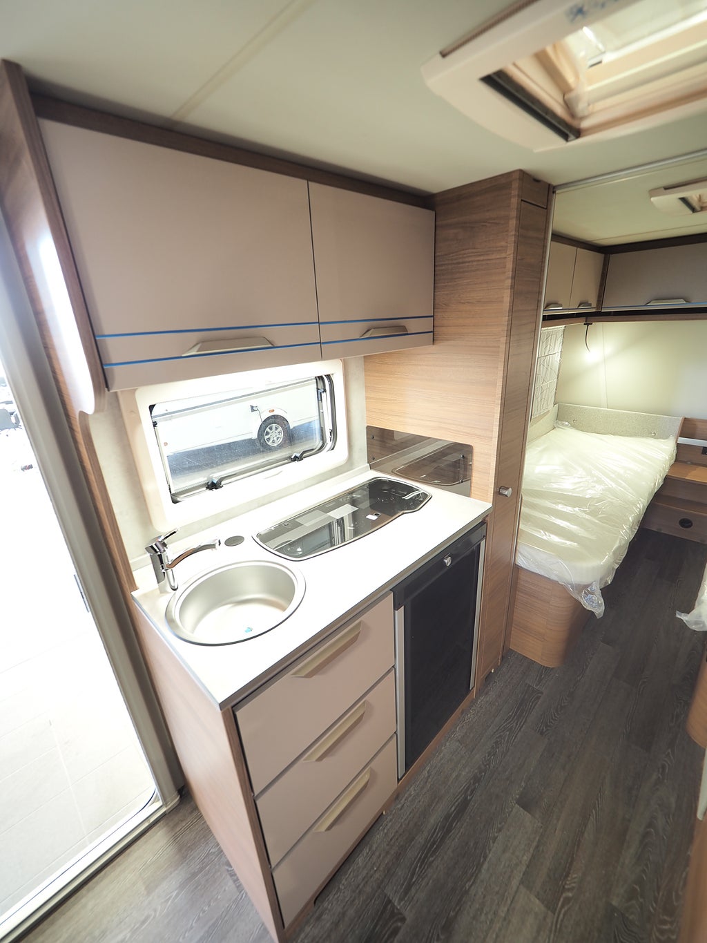 Knaus Sport 540 UE Golvvärme I Design paket