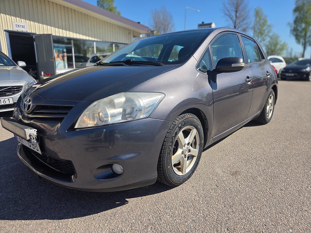 Toyota Auris 5-dörrar 1.4 D-4D Plus Euro 5