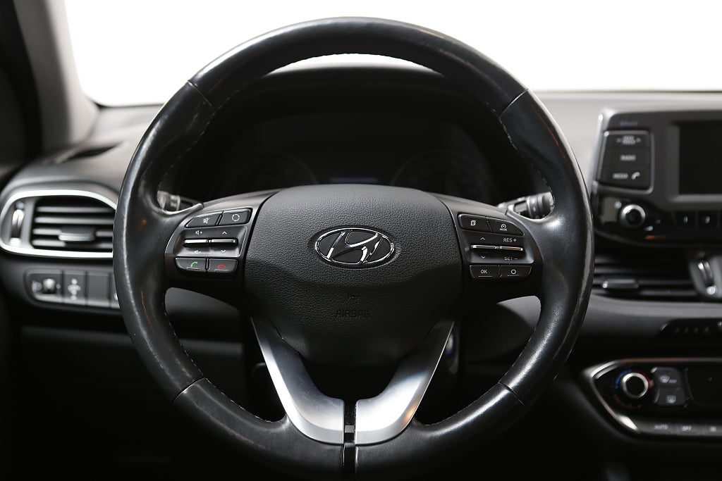 Hyundai i30 1,0 T-GDI blue 120hk Comfort Motorvärmare