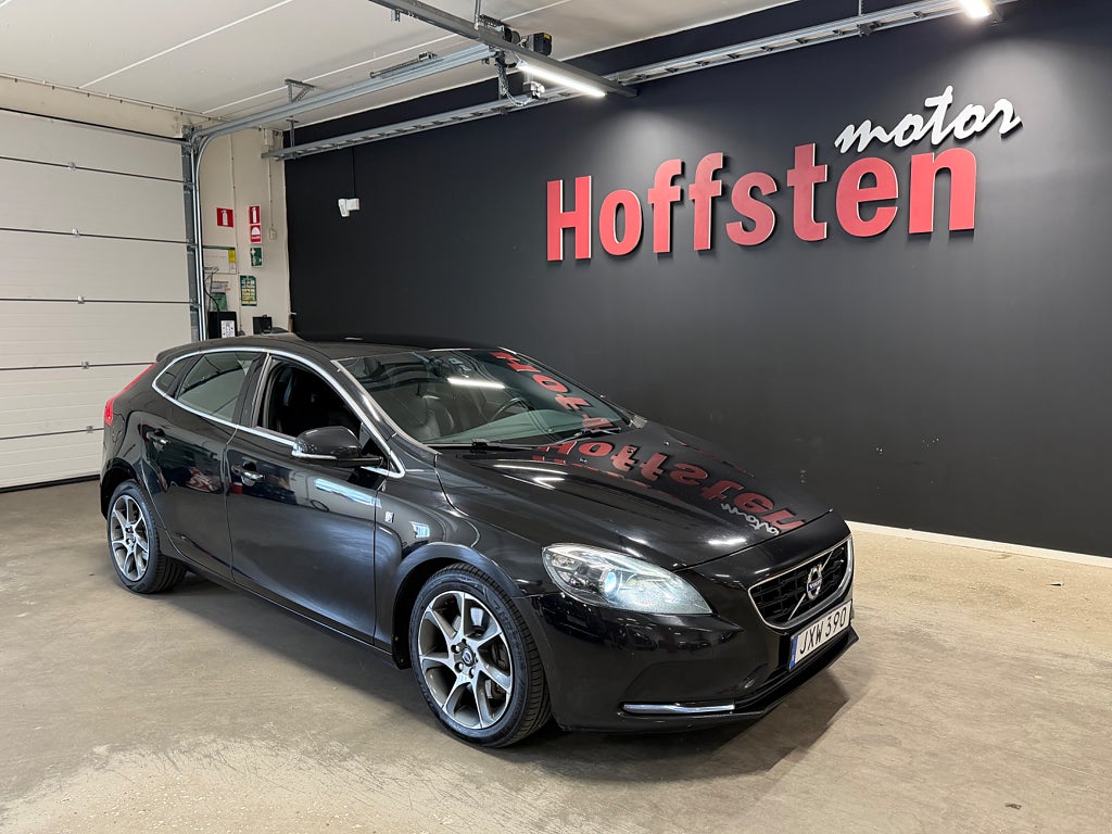 Volvo V40 D2 Geartronic  Ocean Race | Aut | Eu6