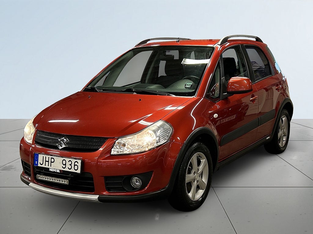 Suzuki SX4 1.6 DOHC 16V VVT Motor&kupé-Värm/LED/Kamkedja/S&V-Däck