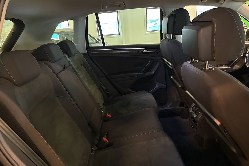 Volkswagen Tiguan 2.0 TDI DPF SCR 4Motion GT Drag Värmare Cockpit  miniatyr 14
