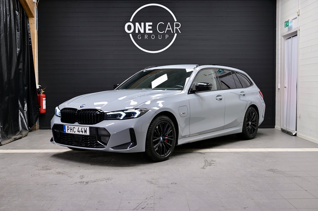 BMW 330e xDrive Touring M Sport Pro MOMS Innovation H/K Nybes