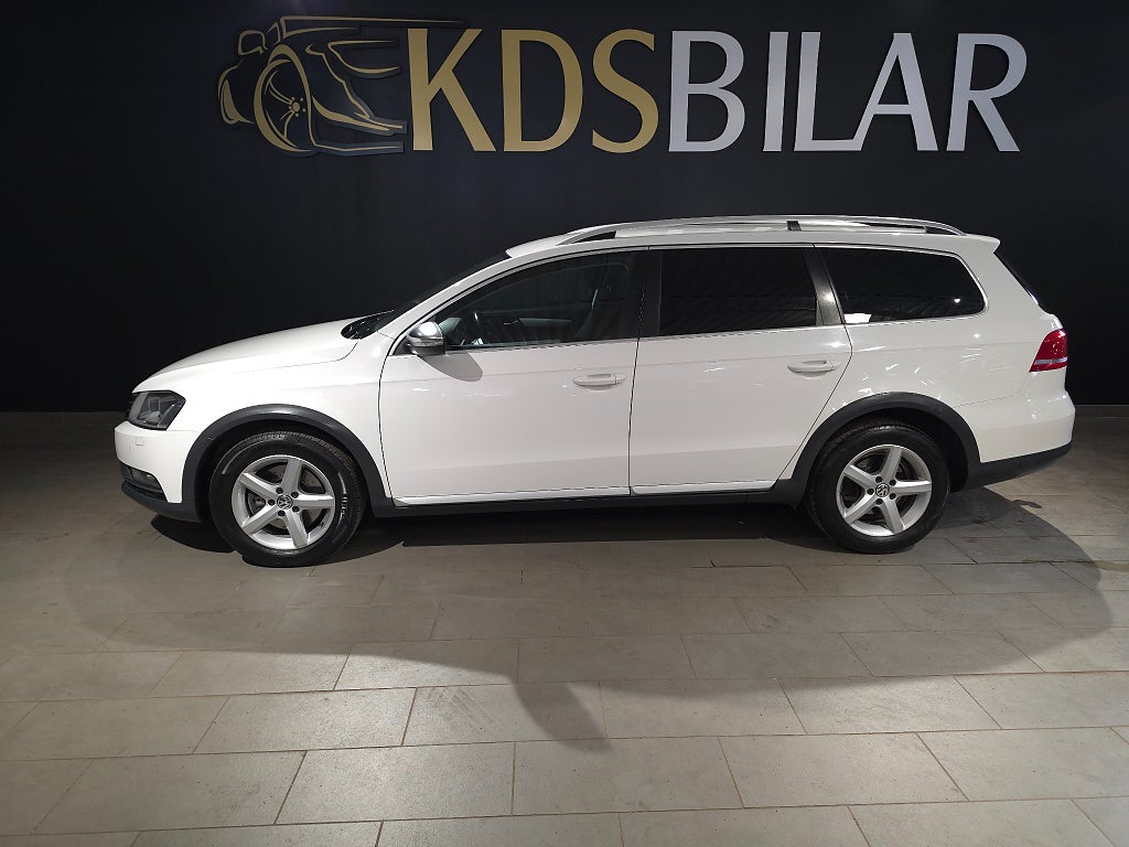 Volkswagen Passat Alltrack 2.0 TDI 4Motion Premium Automat 177hk | Drag | Värmare