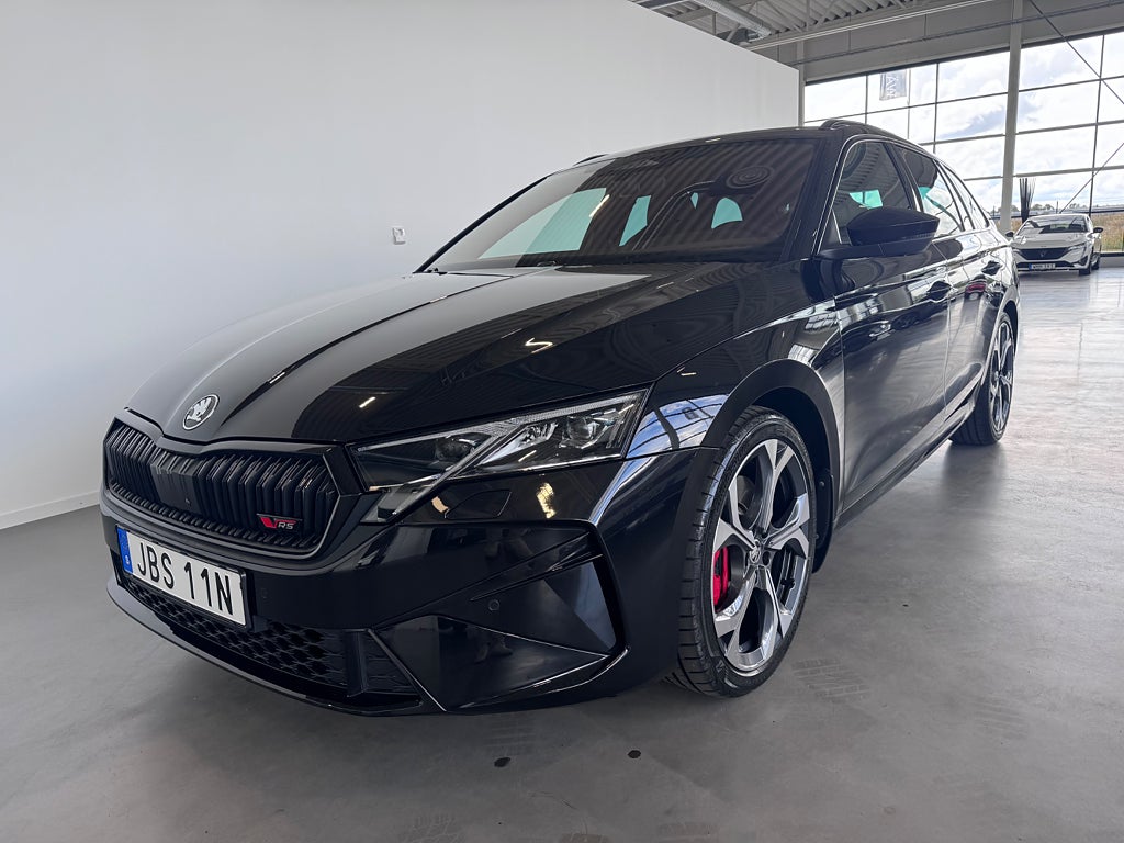 Skoda Octavia RS | Explore Edition | 265hk | 360° | Drag | Moms 