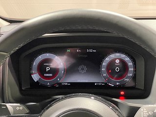 SUV Nissan Qashqai 17 av 29