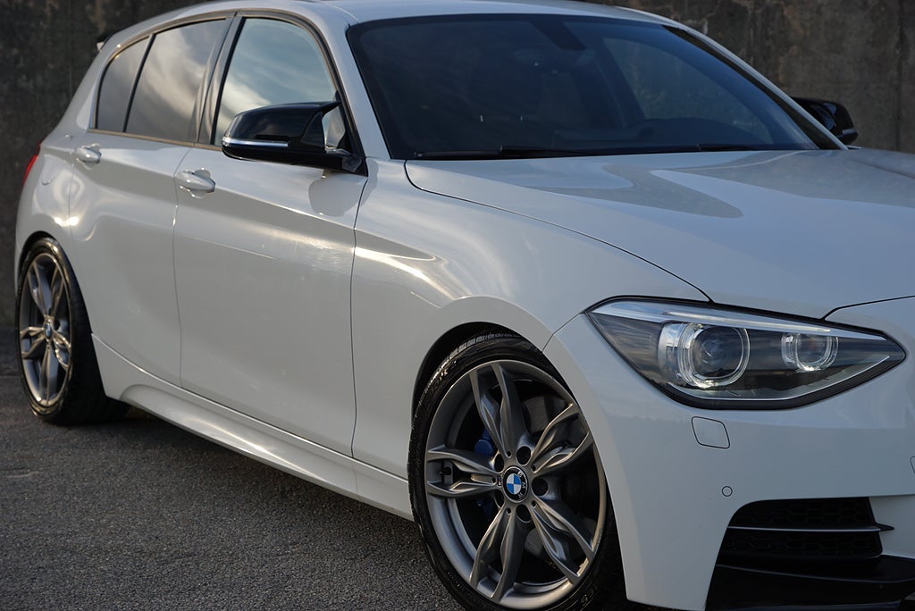 BMW M135i xDrive 320hk|H&K|Lucka|Navi|Keyless|H&R|SE SPEC|