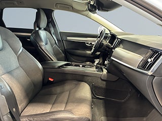 Volvo V90 D3 Aut Drag Fullservad Psens Keyless S&V Värmare
