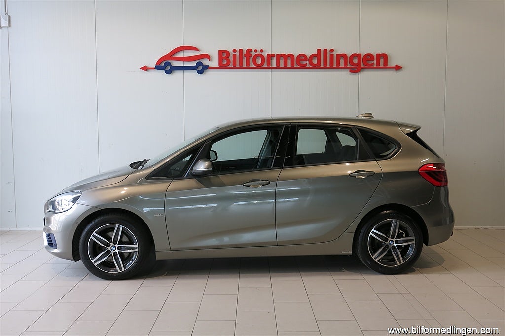 BMW 220 d 190hk Sport Line V-Hjul