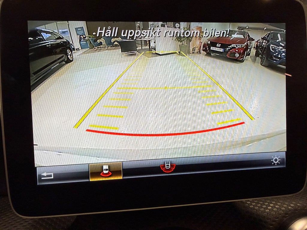 Mercedes-Benz A 180 7G-DCT Style Automat AMG-Line Vinterhjul Hemleverans - miniatyr 12