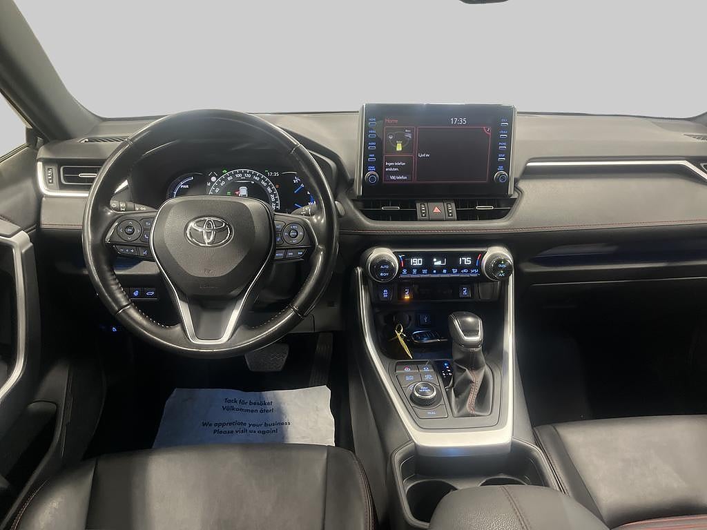 Toyota RAV4 2022 - miniatyr 10