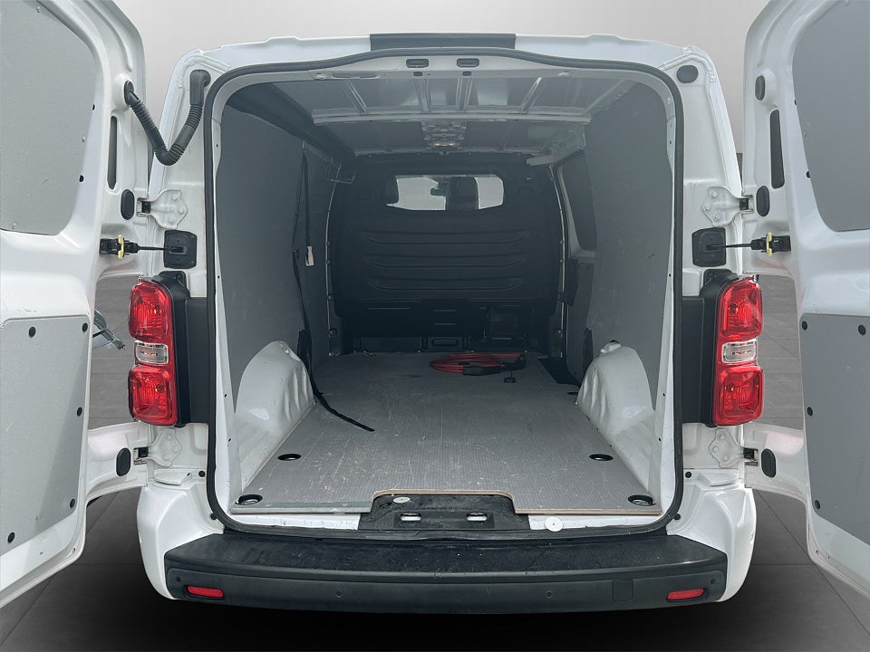 Bild på Peugeot e-Expert PRO+ 75kWh 136hk Aut L3 B-KAMERA NAVI