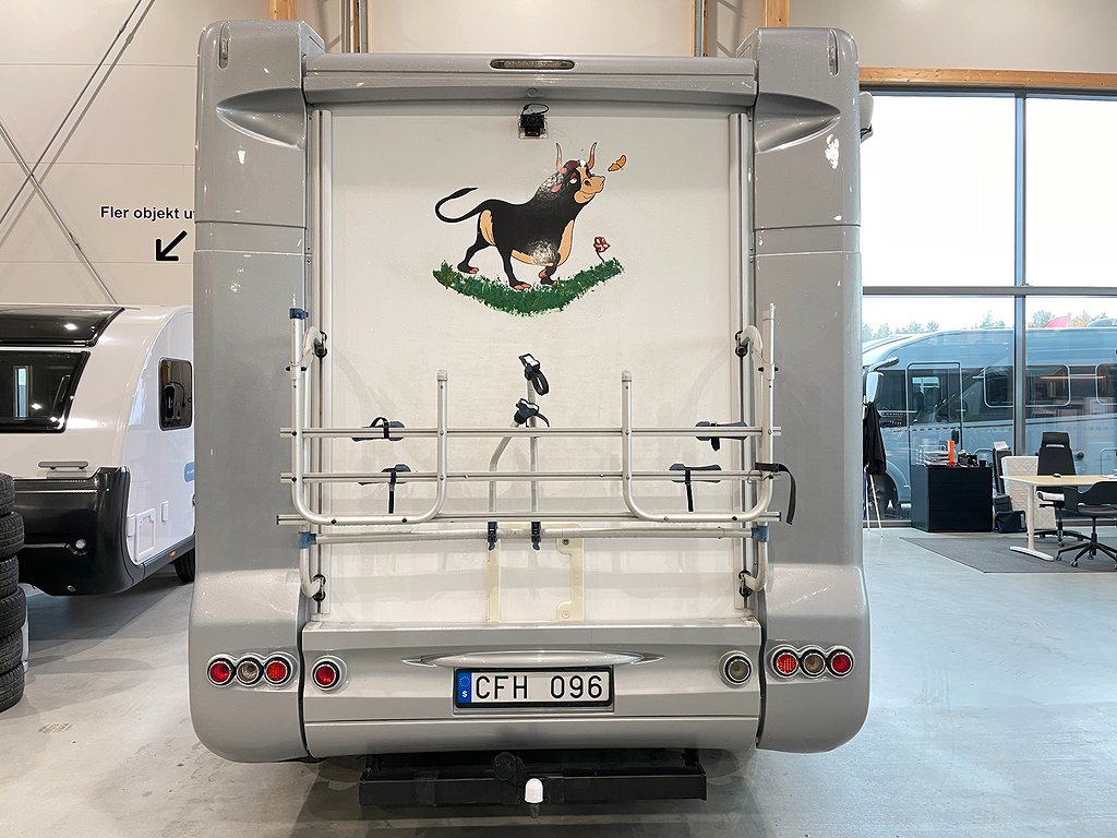 Eura Mobil TI 560 LB /B-körkort/Dragkrok/Taksäng/Ugn - Eura Mobil