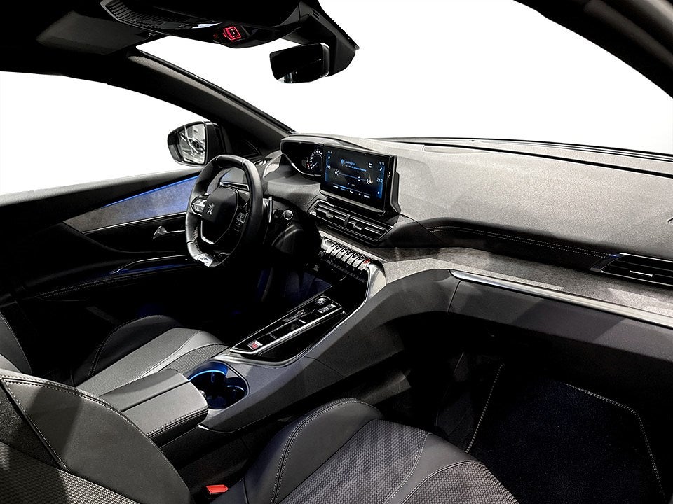 Bild på Peugeot 5008 GT Black Pack 1.2 PT 130hk Aut - 7-SITS,B-KAMERA