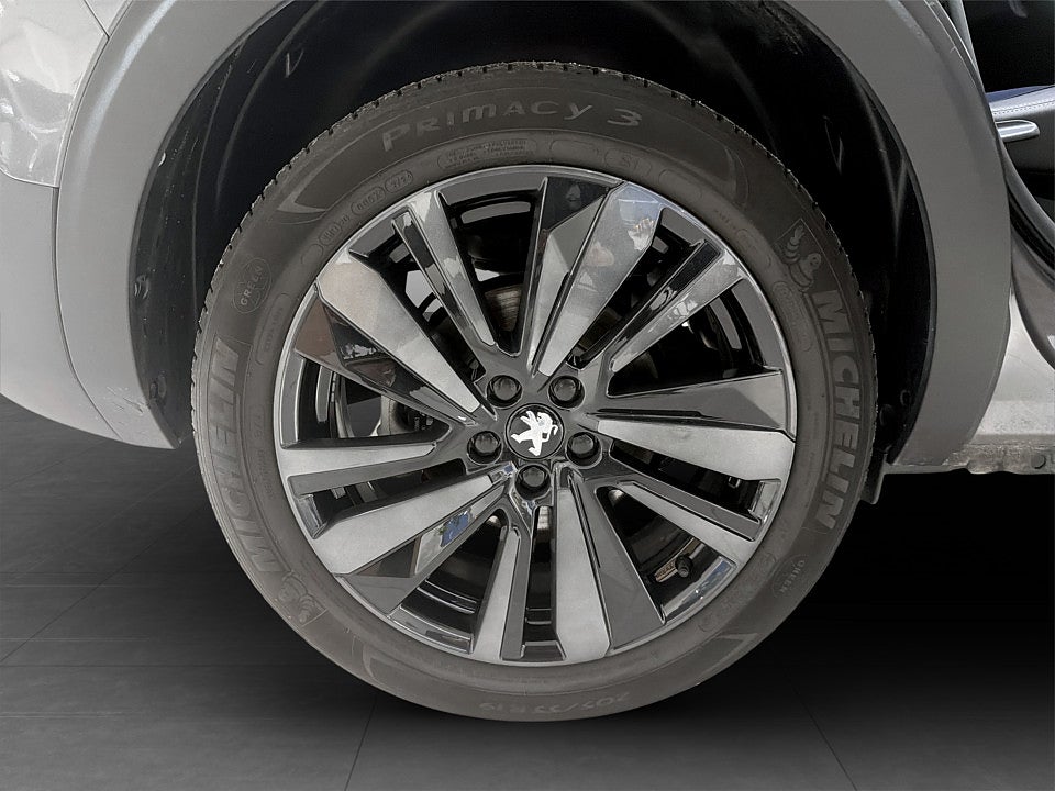 Bild på Peugeot 5008 GT Black Pack 1.2 PT 130hk Aut - 7-SITS, NAVI