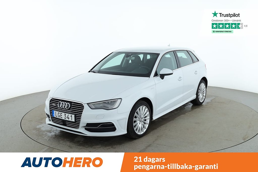 Audi A3 Sportback e-Tron 1.4 TFSI Attraction / Lane assist