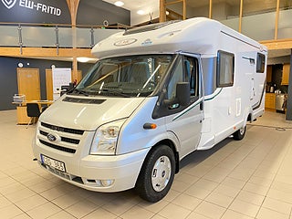 Husbil-halvintegrerad LMC LIBERTY 654 G TI