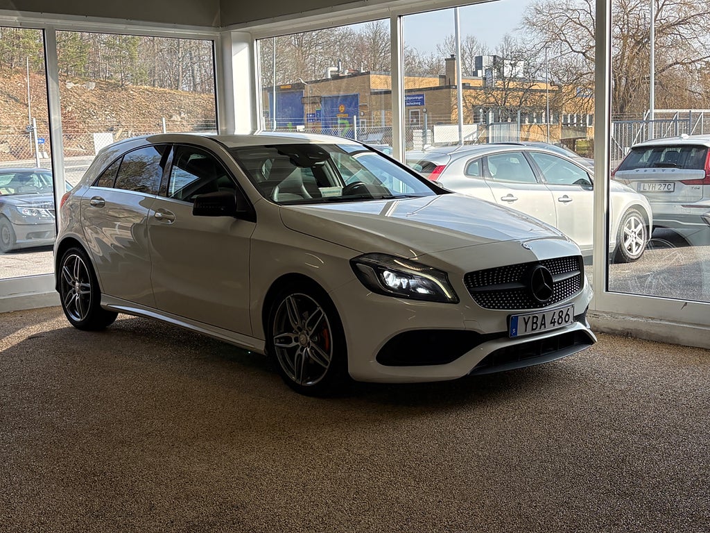Mercedes-Benz A180 180 AMG Line 122 HK B-kamera