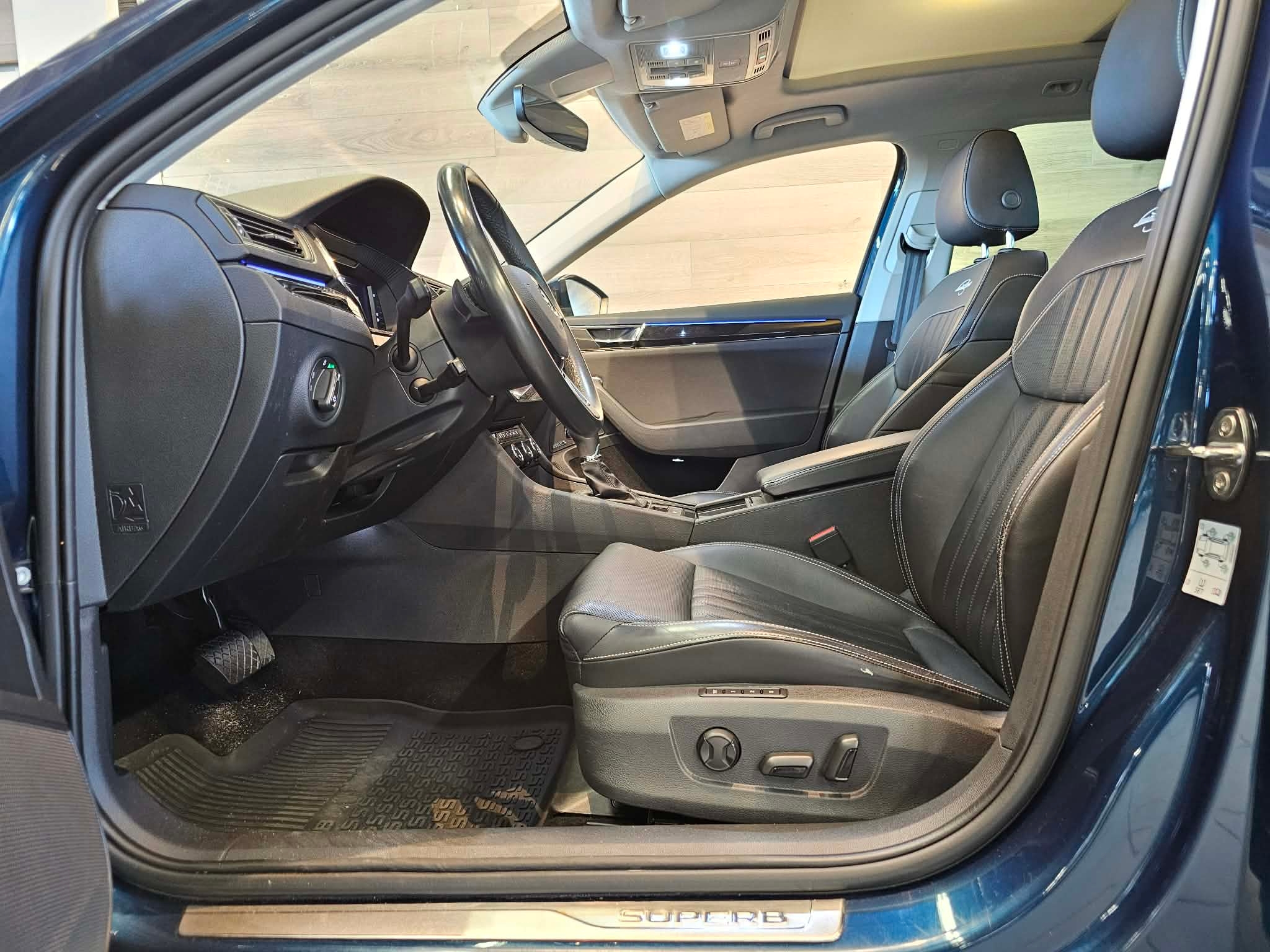Skoda Superb 2020, bild 5/55