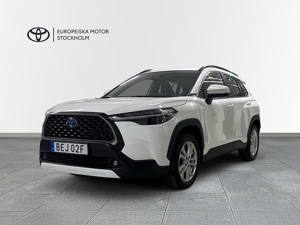 Toyota Corolla Cross 2,0 Hybrid / AWD / Style / VINTERHJUL
