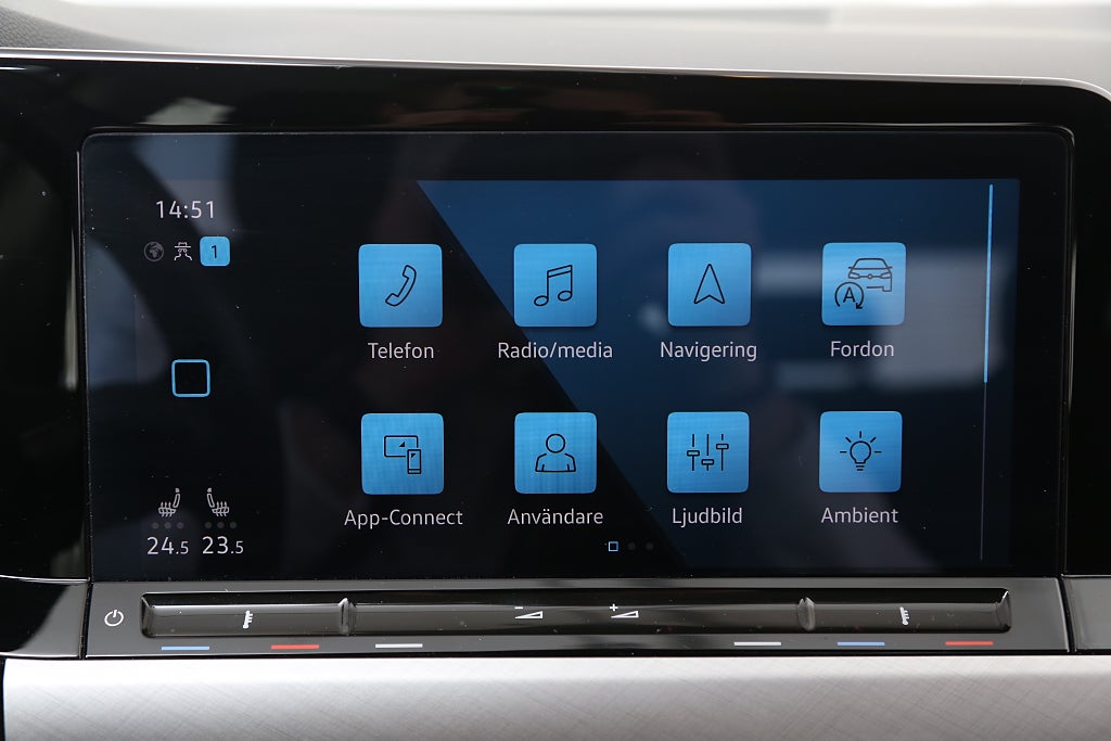 Volkswagen Golf 1,0 TSI 110hk Edition 5D P-sensor CarPlay