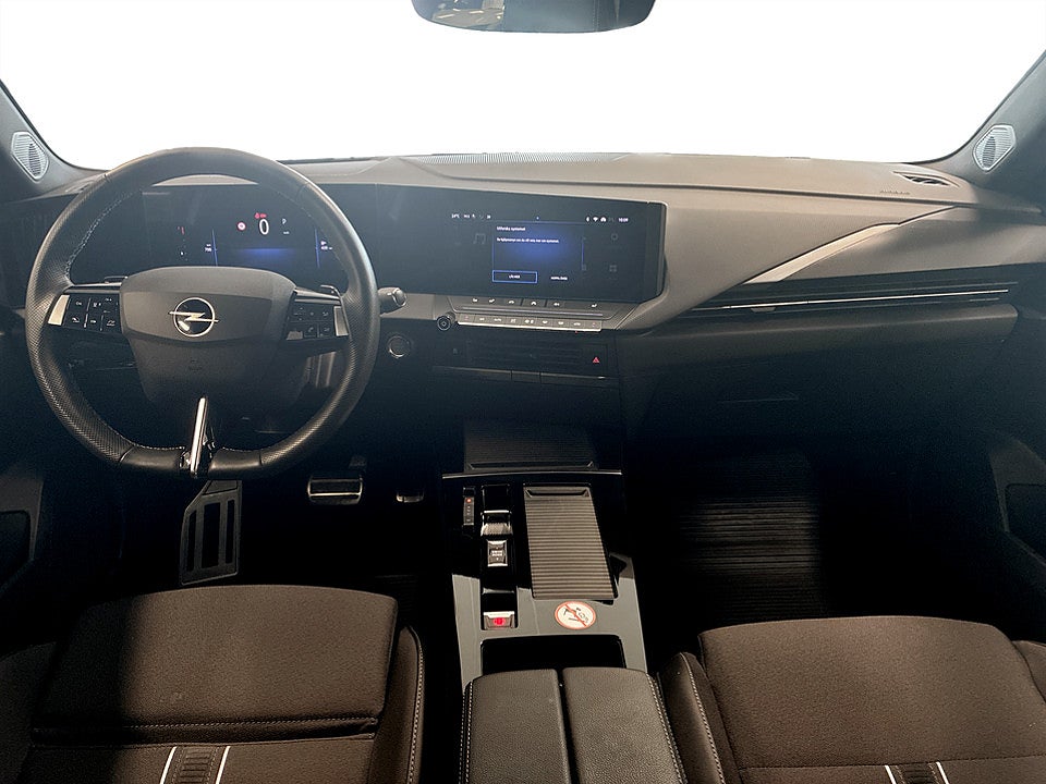 Bild på Opel Astra ST GS 1.2 PT 130hk Aut 360-KAMERA KEYLESS RATTVÄRME